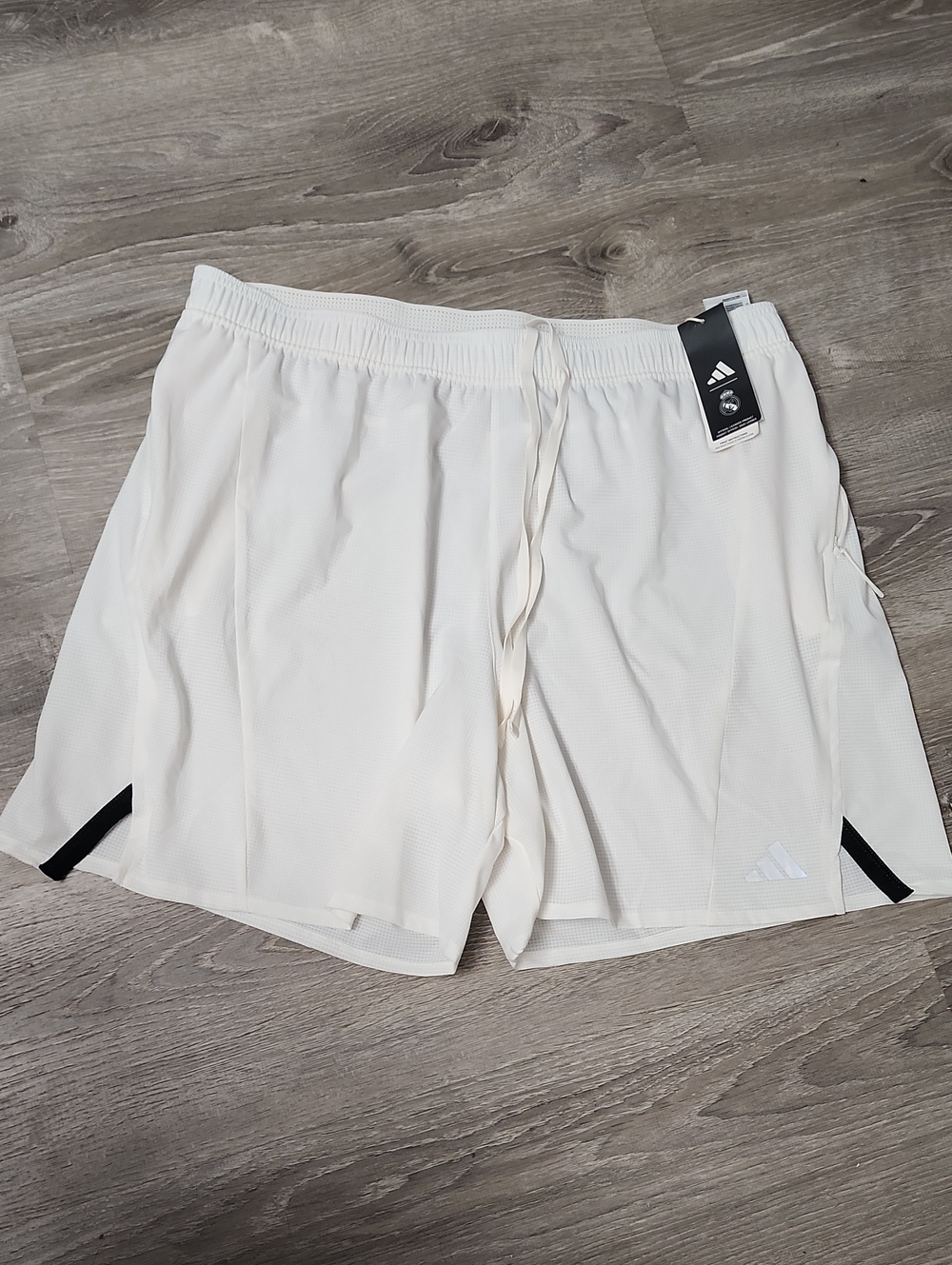 adidas Men’s Cream Athletic HEAT RDY Shorts Size XXL New With Tag